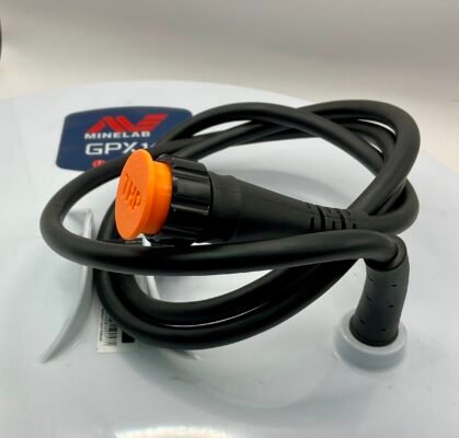 Minelab GPX 6000 coil plug cap designed to keep the dust out. Designed by Tryhard Prospecting (THP)